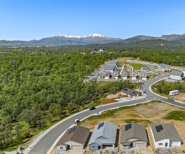 Discover D.R. Horton's new-home communities located in Redding, one of the sunniest cities in all of California. Priced from the low $400,000s.