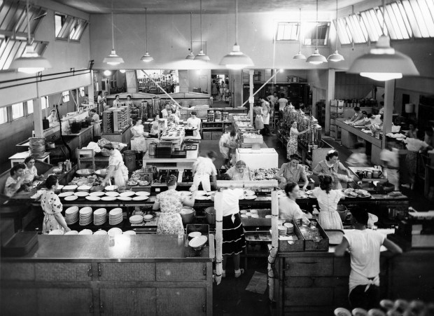 Mrs. Knott's Chicken Dinner Restaurant kitchen in the 1940s. (Courtesy of Orange County Archives)