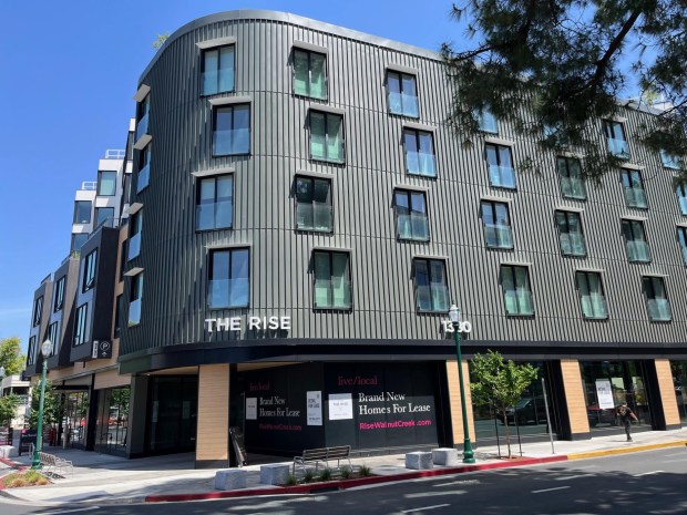 The Rise, an apartment complex at 1380 North California Boulevard in downtown Walnut Creek.(George Avalos/Bay Area News Group) May 2024 image capture, Walnut Creek CA