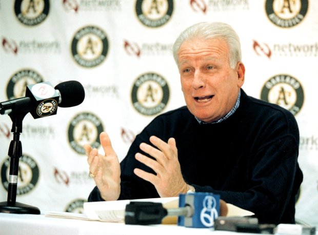 Sean Connelley/ staff 3/20/02 Tribune Oakland Athletic's co-owner Steve Schott talks to the press during a press conference before the the A's pre-season game against the San Francisco Giants.